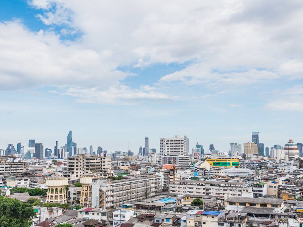 “中国人买下泰国”是真的吗？泰国曼谷房子值得买吗？ - 得居房产百科