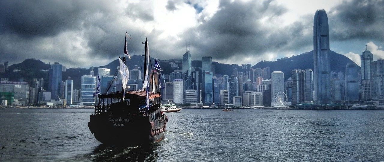 终于,香港对高房价动手了! - 得居房产资讯