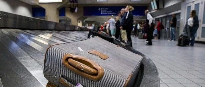 在美国搭乘飞机,如何避免行李费? - 得居房产资讯