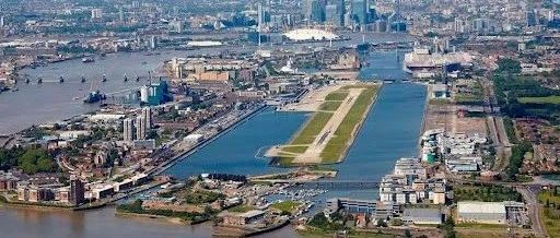 东伦敦最具年轻活力的片区|皇家码头的“前世今生” - 得居房产资讯