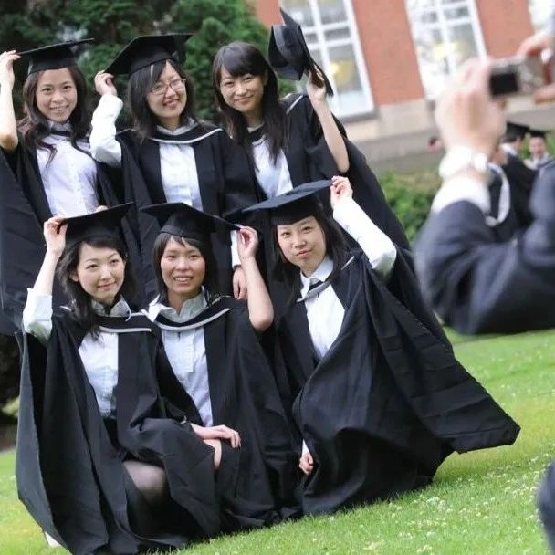 疫情年，七成中国留学生如期入读英国大学 - 得居房产资讯